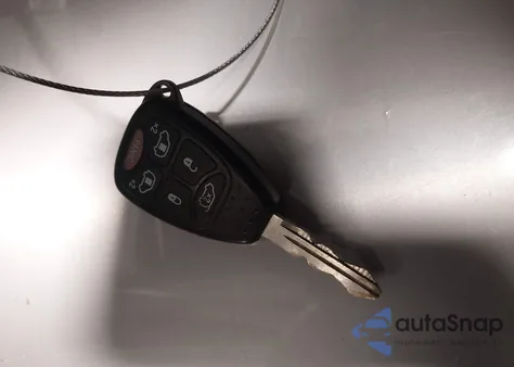 2002 Chrysler Town & Country Limited from USA, damaged, VIN 2C8GP64L72R528109